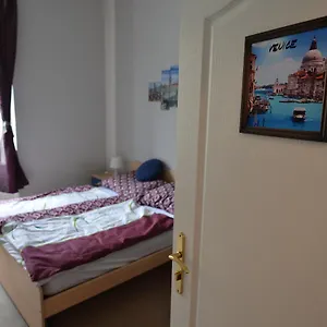 City Hostal