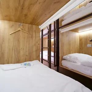 Hostel Capsule, Praag